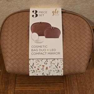 Glow Tech Cosmetic 3 Piece Set Mocha Color Bag Duo Led Compact Mirror